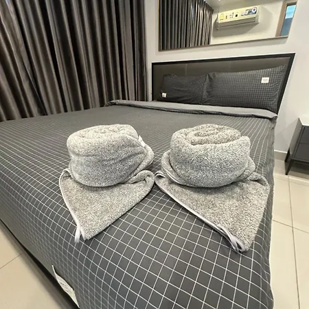 Arcadia Continental Hotel 5*