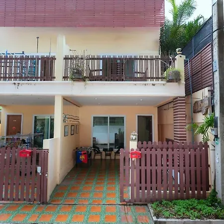 Villa Small Posh Near Walking Street And Jomtien Pattaya