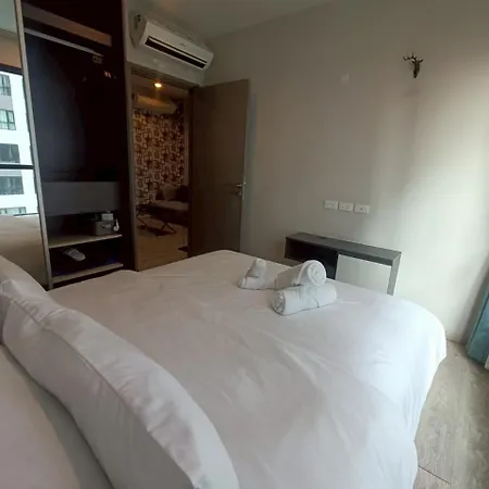 The Base Center * Pattaya