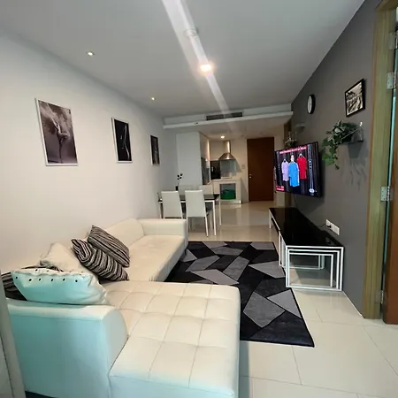 Sanctuary Wangomat 2 Bedroom 2 Ba * Pattaya