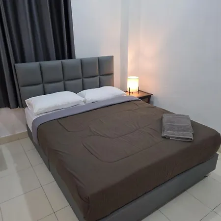 Hotel K2 Seaside 3*