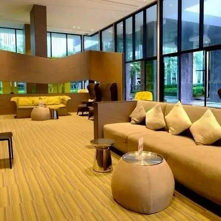Apartment The Base Center Pattaya