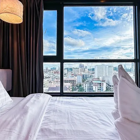 2 Bed At Excellent Location - * Pattaya