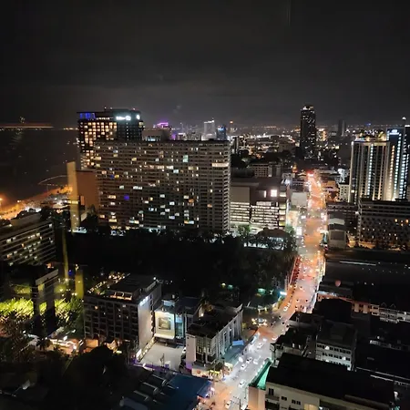 Apartment The Edge - Unique & Luxurious Pattaya
