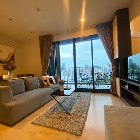 2 Bed At Excellent Location - In Class * Pattaya