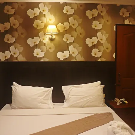 Hotel House- Sha Extra Pattaya