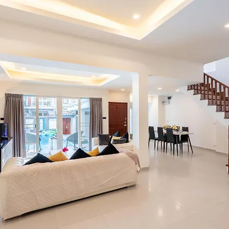 The Terrace Pratumnak 205