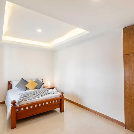 The Terrace Pratumnak 205 Holiday home