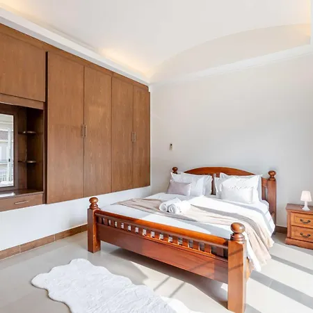 The Terrace Pratumnak 205