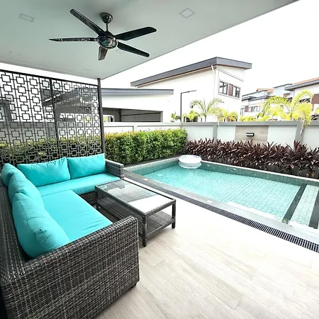 วิลล่า Zensiri Stylish Brand New Pool *