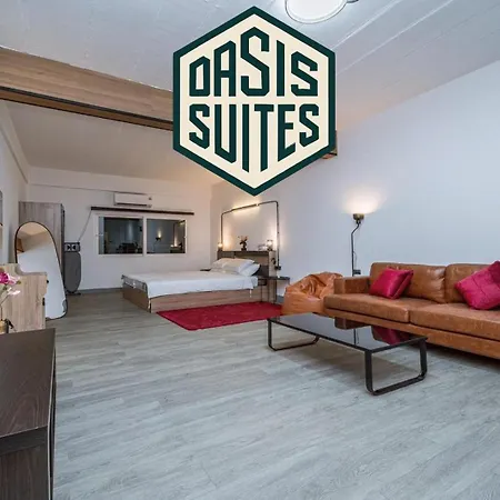 Oasis Aparthotel 3*