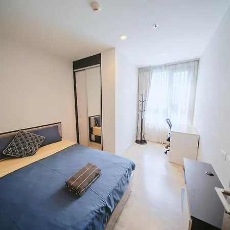 Apartment The Base Sea View