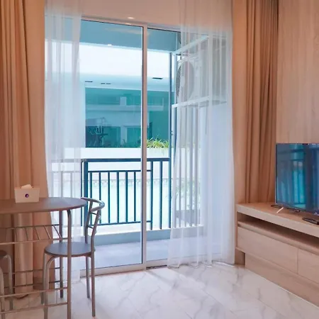 โรงแรม D Eco Wellness Center 5*