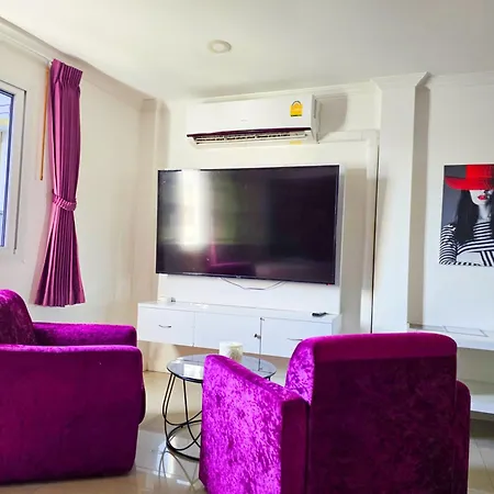 Titanic Residence-7 Minute Walk To The โรงแรม 4*