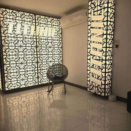 Titanic Residence-7 Minute Walk To The