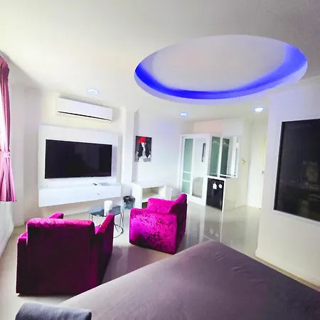 Titanic Residence-7 Minute Walk To The 4*