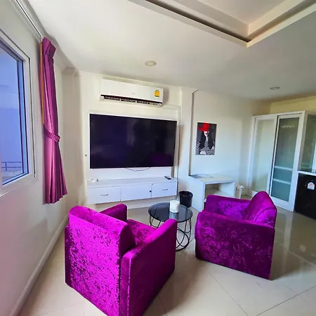 Titanic Residence-7 Minute Walk To The โรงแรม 4*