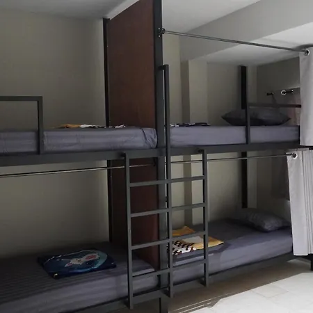 ที่พัก Jomstay *