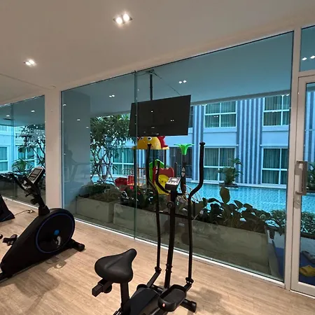 D-eco Wellness Center A8721 * Pattaya