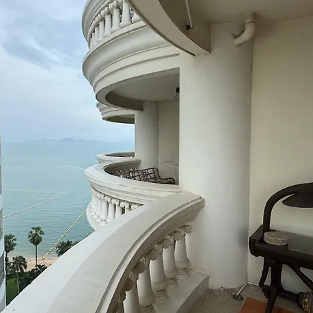 Apartment Sky Sea View