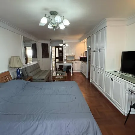 Sky Sea View Apartment *