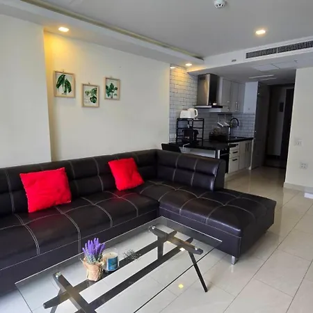 Grand Avenue 2bedroom By Fantaseabeach อพาร์ทเม้น Pattaya
