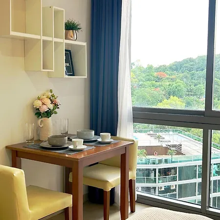 Unixx Sea View อพาร์ทเม้น Pattaya