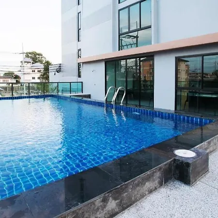 B2 South Premier Hotel Pattaya
