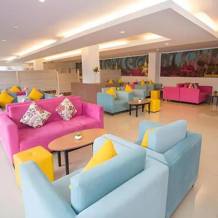 โรงแรม R-con @ Siam Pattaya
