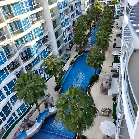 Grand Avenue 808e Soi Buakhaw 15 อพาร์ทเม้น Pattaya