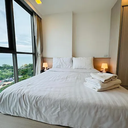 Cozy Ocean Hideaway 400m To & Fast Wi-fi Apartment