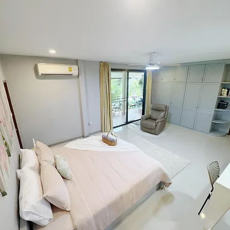 วิลล่า Sun And Moon House *