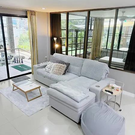 Sun And Moon House วิลล่า *