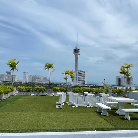 อพาร์ทเม้น Park Royal 3, Pratamnak Soi 6,
