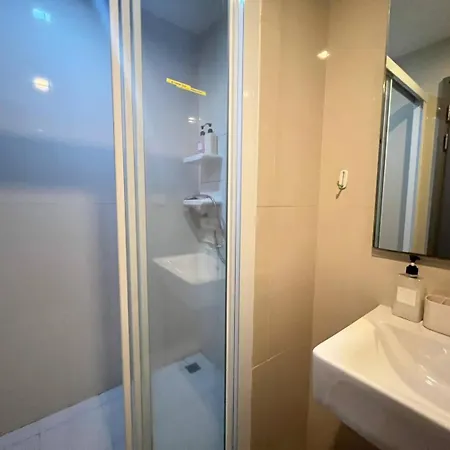 อพาร์ทเม้น Sea View 2 Bed Rare Find Great Location