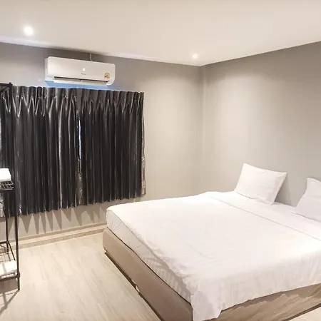 Uno โรงแรม Pattaya