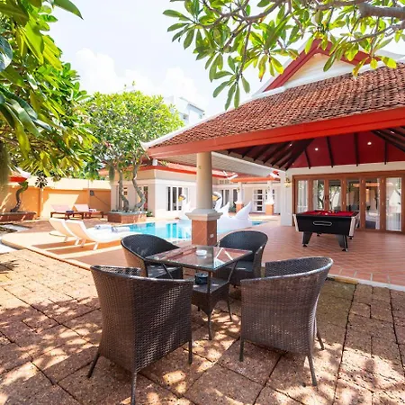 Villa Naka At Pratumnak Pattaya