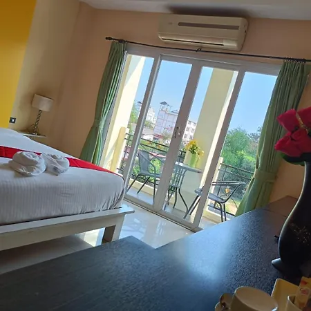 Moonlight - Near Walking Street โรงแรม Pattaya