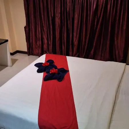 โรงแรม Moonlight - Near Walking Street Pattaya