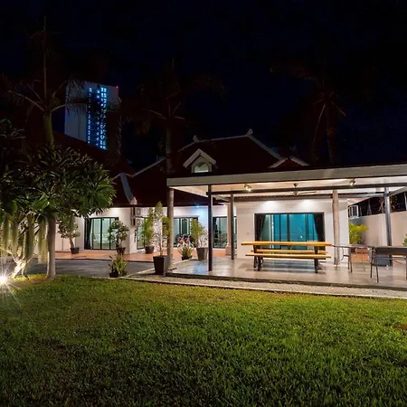B52 Pool Pattaya