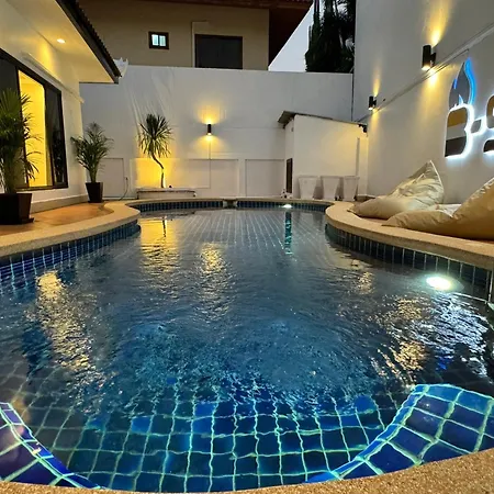 B52 Pool