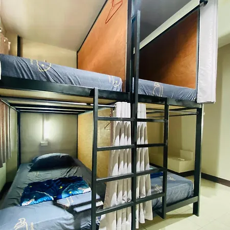 ที่พัก Jomstay *