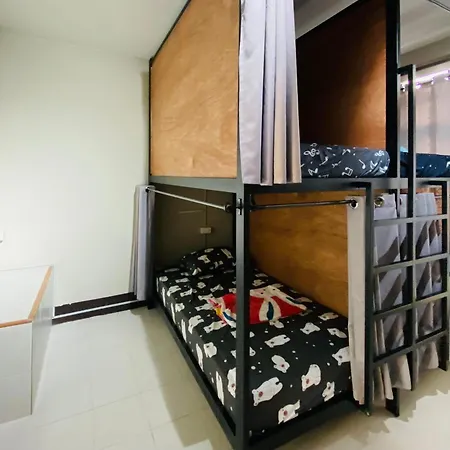 Jomstay