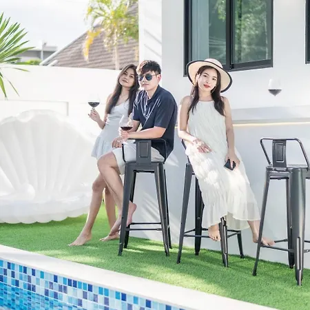 วิลล่า 35 Wongamart Pattaya