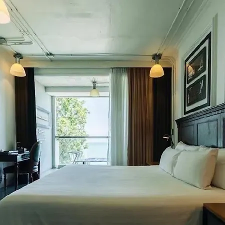 Modus Beachfront