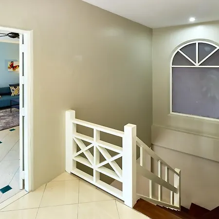 วิลล่า Pool 5bedroom Cosy Big Area Close To The *