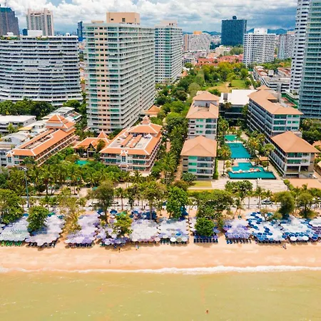 Welcome World Beachfront
