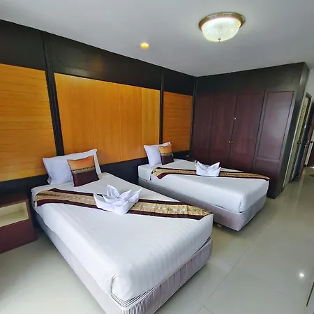 โรงแรม Suppamitr 3*