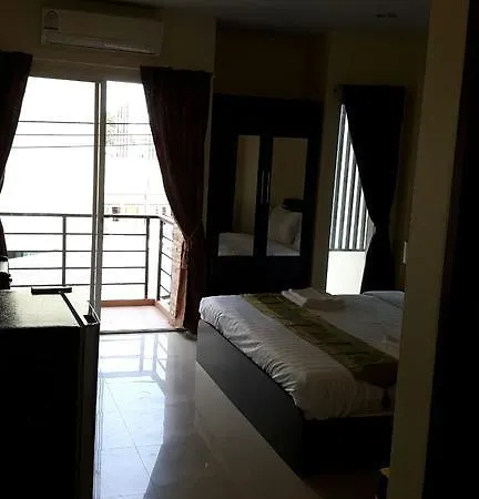 Tuy Knight บ้านพัก Pattaya