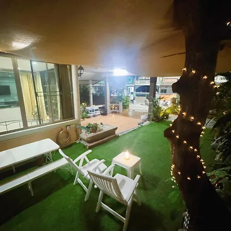 Sun And Moon House วิลล่า Pattaya